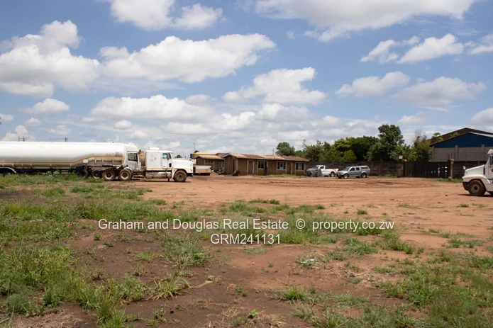 Commercial property on auction (Sole Mandate)