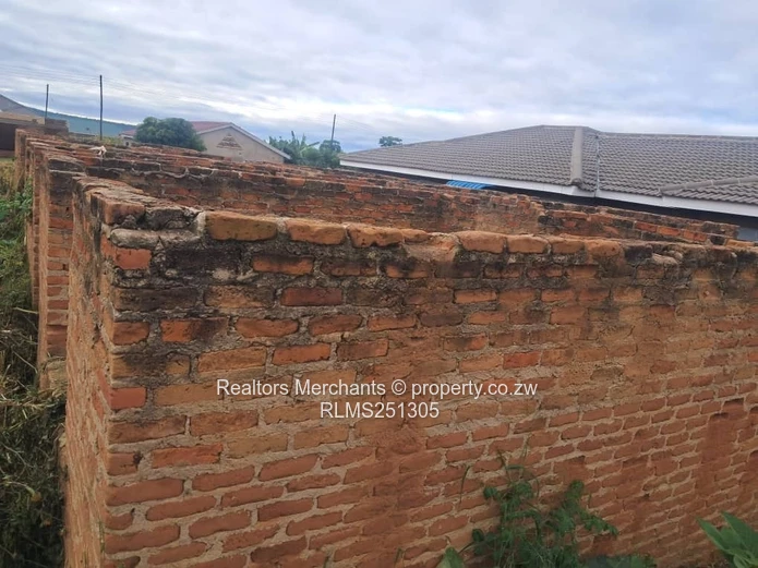 Chinhoyi Rusununguko Incomplete House For Sale