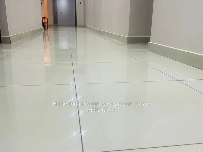 GLETWIN 6 BEDROOMED HOUSE TO RENT   2km from Enterprise rd