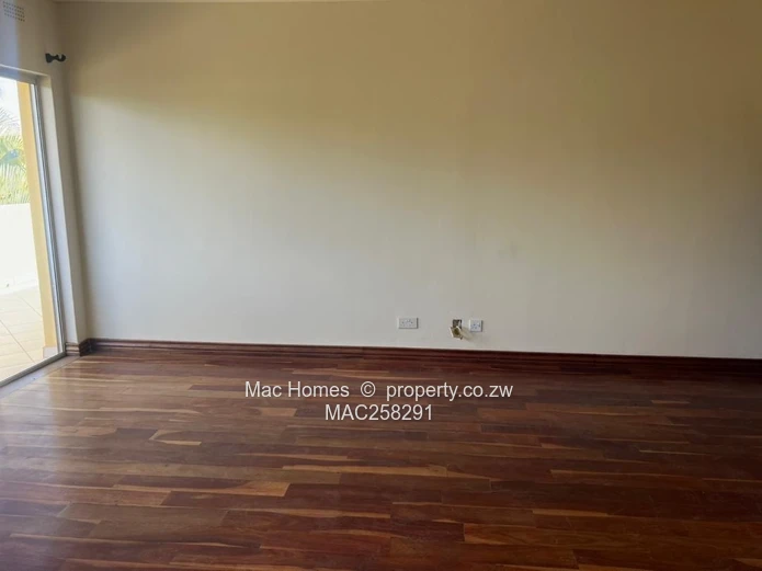 MT PLEASANT - 10 Bedroom Upmarket Mansion 