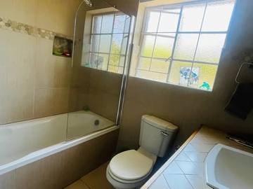 2 Bedroom Garden Flat