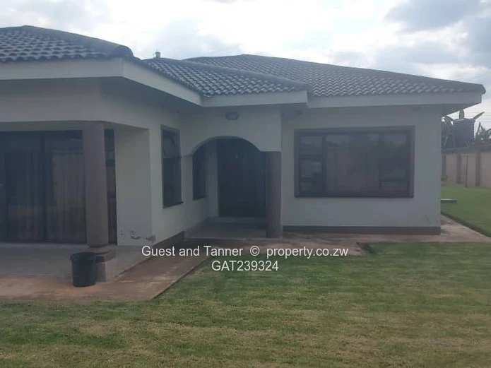 Luxurious 5-Bedroom House in Sandton Phase 1  with Clean Title