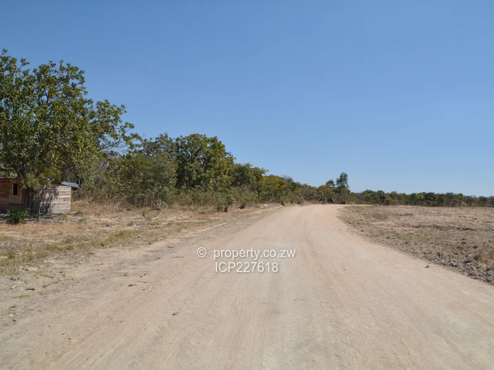 10 Hectares of Agricultural Land in Goromonzi, Zimbabwe with a Parent Deed terms available 