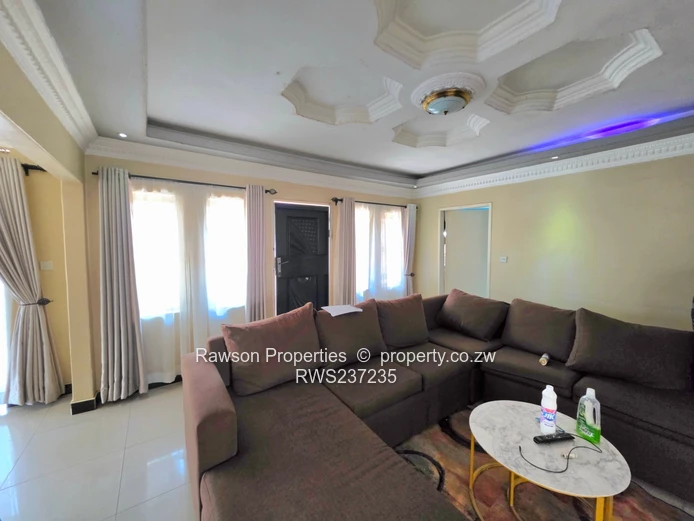 Neat as a pin! (Sole Mandate)