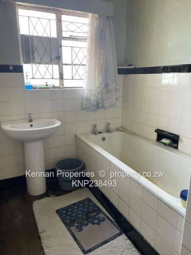 Hatfield 7600 s/mtrs property for sale (Sole Mandate)