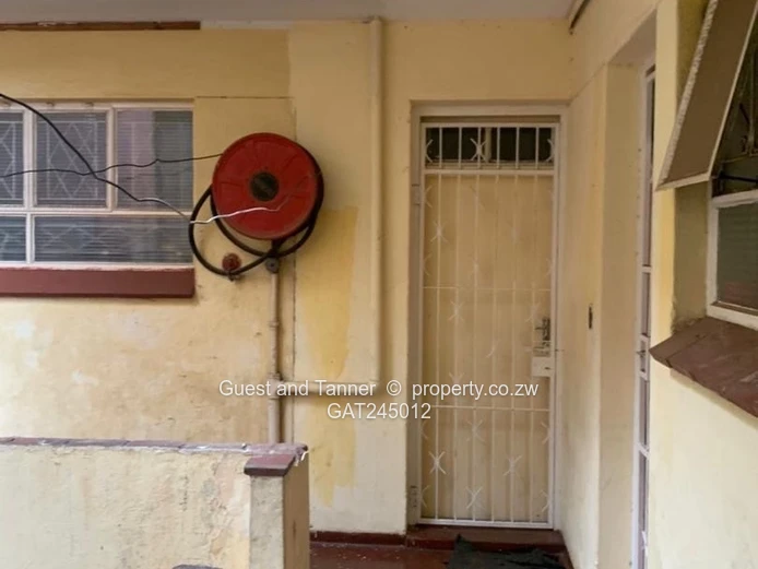 2-Bedroom flat For Sale in Bulawayo CBD