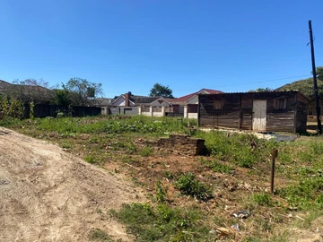 Bloomingdale Vacant Stand