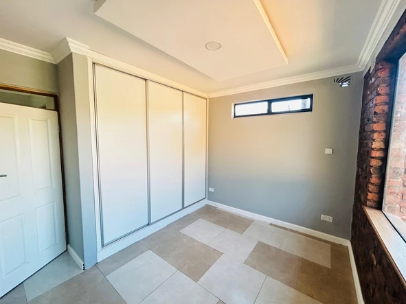 3 Bedroom Garden Flat