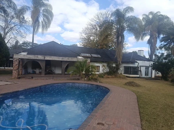 5 Bedroom House