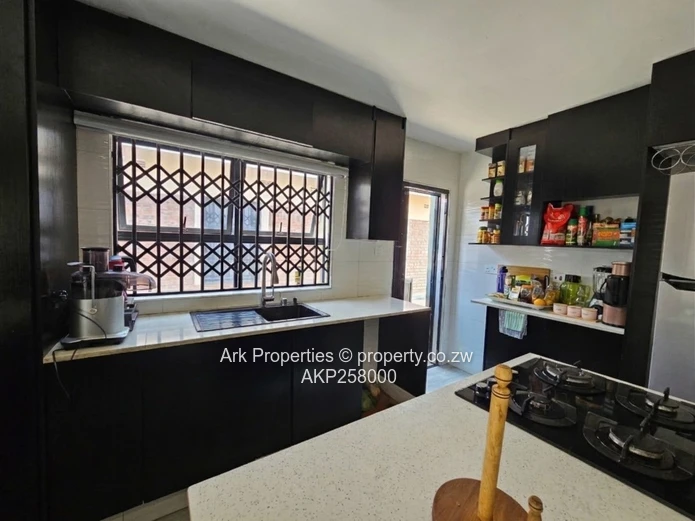Residential Property To Let In Graylands