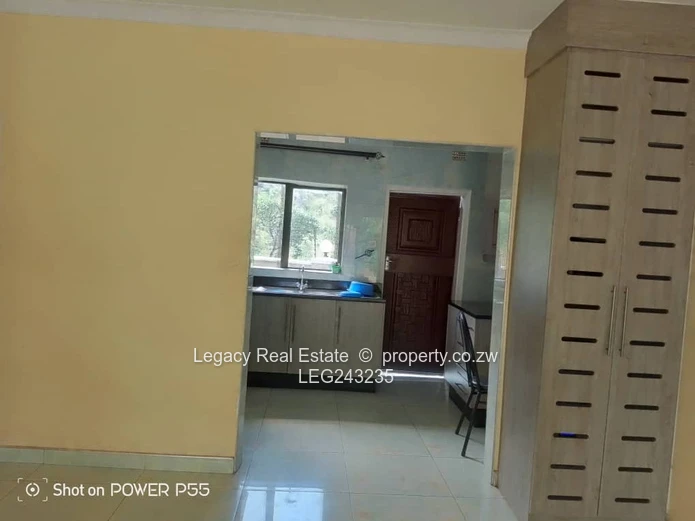 Cozy 1 Bedroom Cottage in Crowhill – Solar & Borehole Included