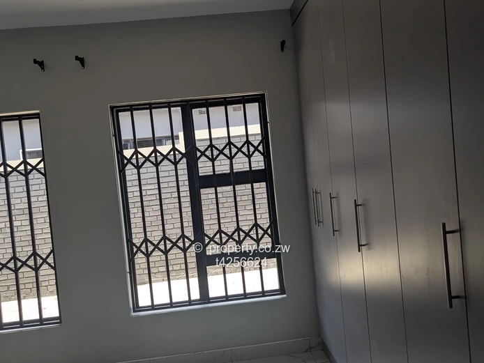 Madokero Estate 2 bedroom apartment to rent  (Sole Mandate)