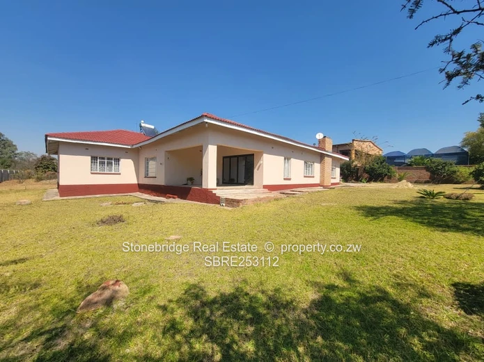 4 Bedroom House in Burnside For Sale