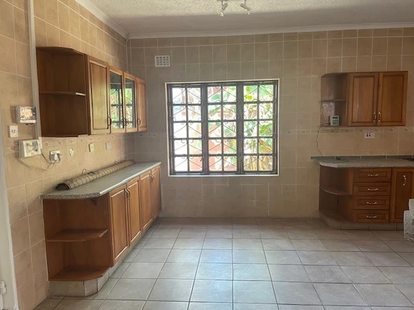 4 Bedroom Townhouse Complex