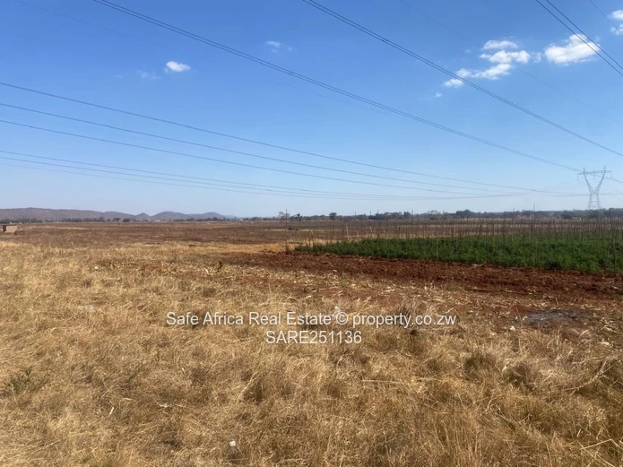 6 Hectares Plot Bulawayo Road Frontage Vacant Land For Sale-Opposite Kyntre Estates Just After Famil