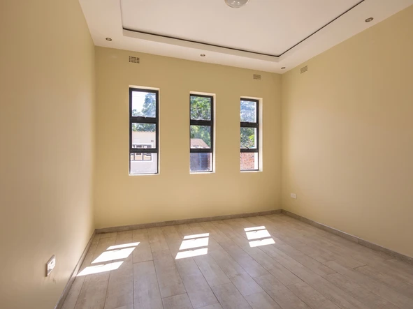 3 Bedroom Garden Flat