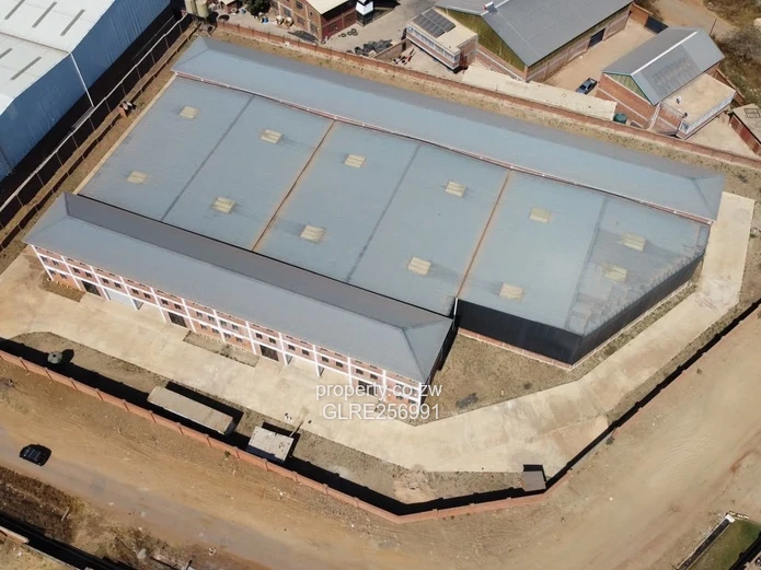 10,000m² Tynwald, Harare West Warehouse/Factory with Borehole