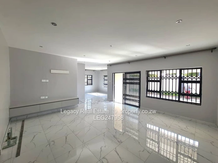 Prime Bluffhill Westgate Rental Opportunity,Stylish And Secure Home For Rent In Bluffhill