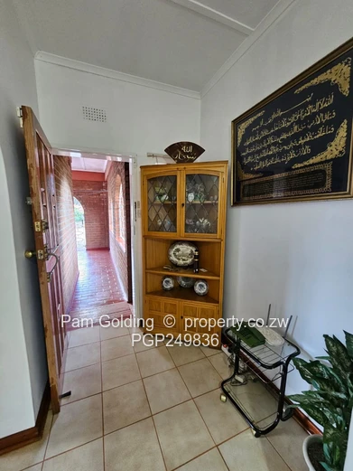 Immaculate 4 Bedroomed Family Residence