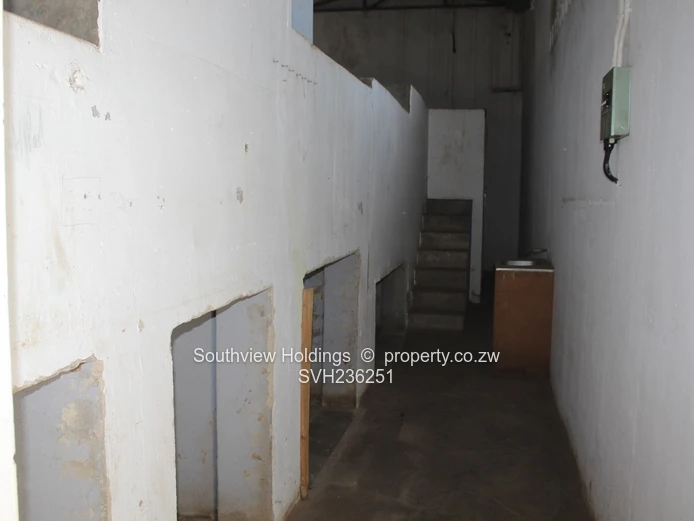 Shop to let at Landela Complex. Gross rent at USD2,174 per month.