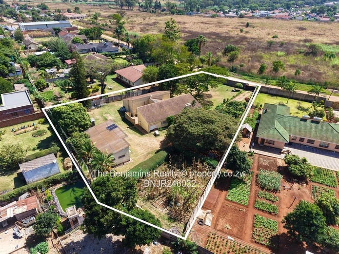 4 Bedroom Home Milton Park