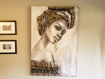 2 Bedroom Flat & Apartment