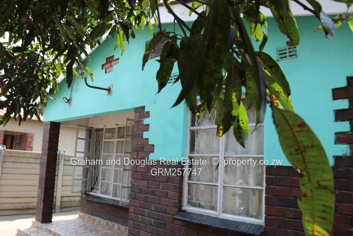 Glenview 3 House for Sale