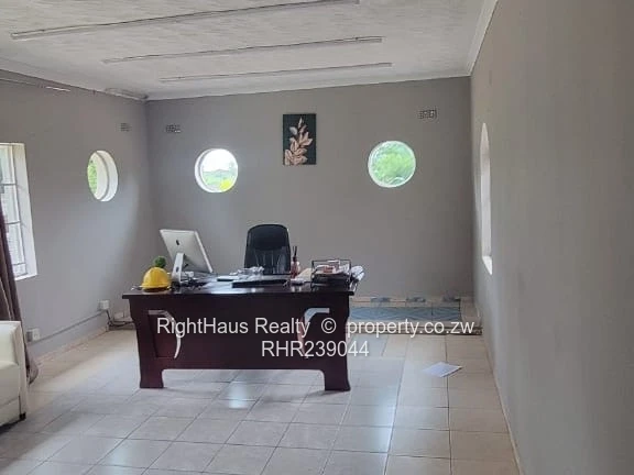 Prime Commercial Property To Let