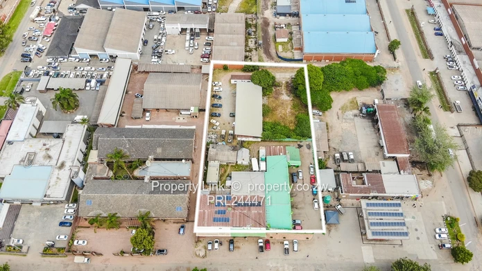 Main Road Frontage Double Stand Opportunity