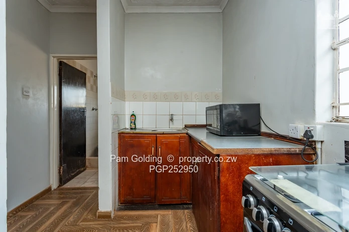 Spacious 6-Bedroom Double-Storey Home in Twin Lakes, Norton (Sole Mandate)