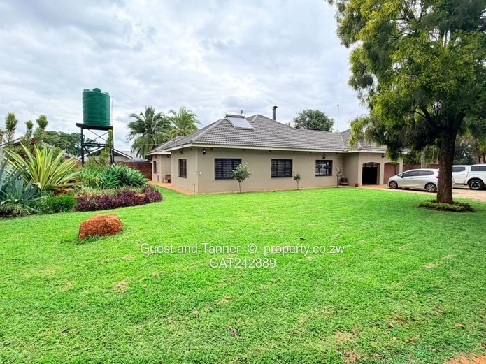 Spacious 3-Bedroom Home with Solar Power, Borehole & Entertainment Area 