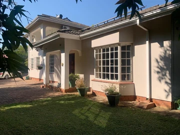 Gorgeous 4 bed 4 bath home