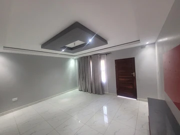 3 Bedroom Garden Flat