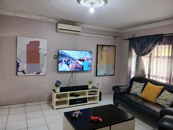 4 Bedroom House