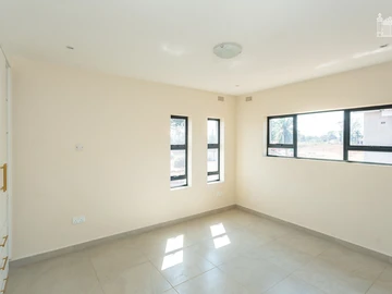 7 Unit Townhouse Complex