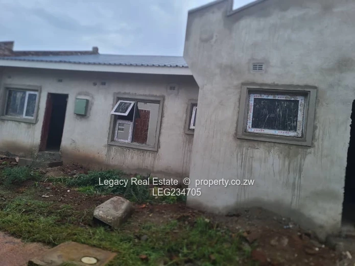 Bluffhill Cluster Opportunity – Finish to Your Taste!