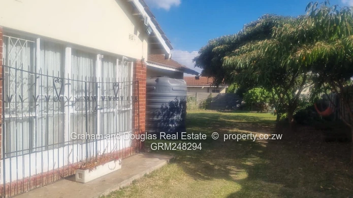 St Andrews Park Mabelreign house for sale