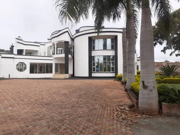 6 bed double storey for sale in Hogerty Hill
