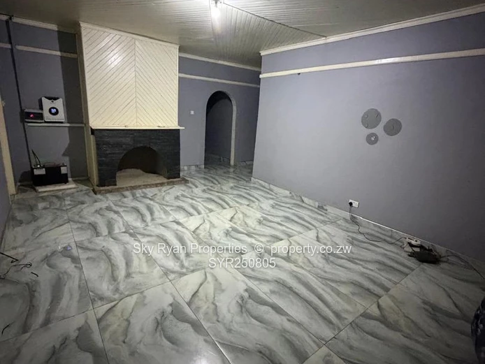 Zimre Park House To Let