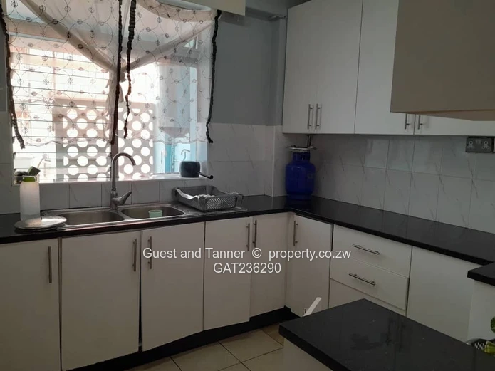 Spacious 3-BR Flat for Sale at Chelmscote Mansion, Bainnes Avenue – Prime Location with Borehole