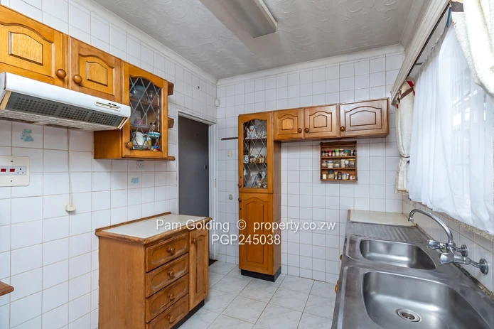 Space, Position & Untapped Potential in Parktown, Waterfalls (Sole Mandate)