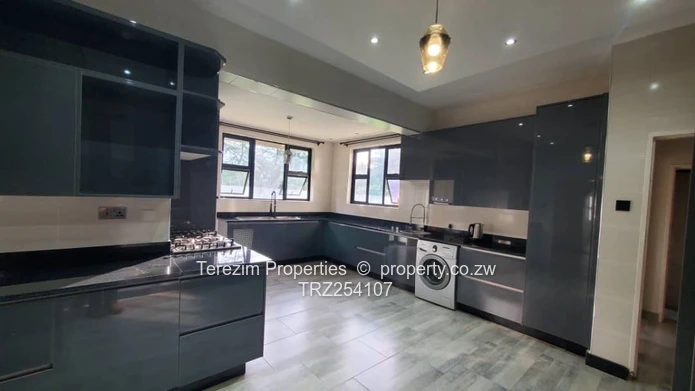 Borrowdale Philadelphia Residence For Sale