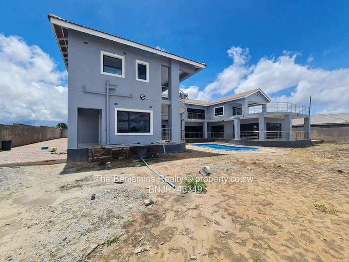 Commercial Space For Educational Center