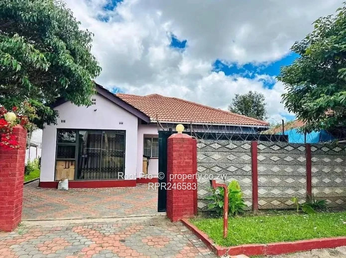 MARLBOROUGH 4Bed House For Sale