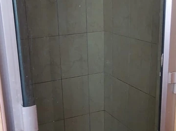 2 Bedroom Flat & Apartment