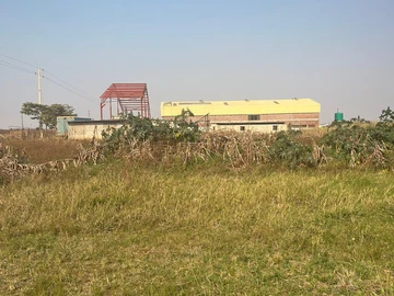 Commercial & Industrial Land