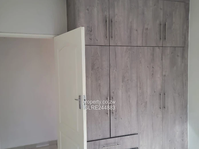 Freshly Renovated 3-Bed with Borehole in Madokero