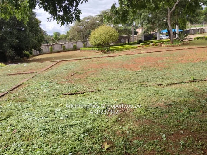 Stand for Sale in Philadelphia, Harare