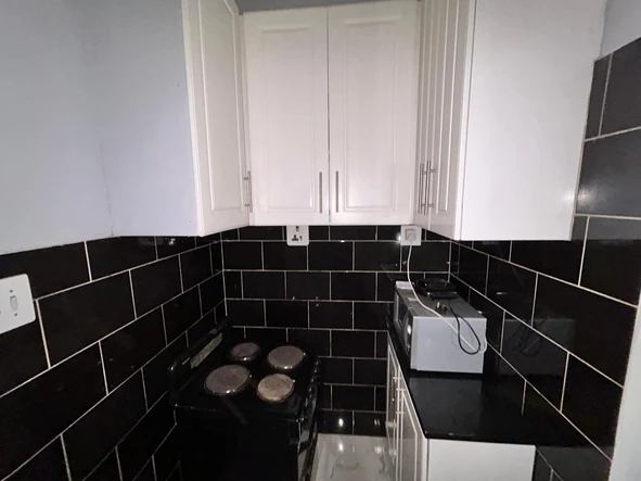 Flat & Apartment