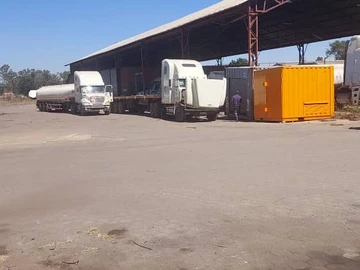 Warehouse & Factory